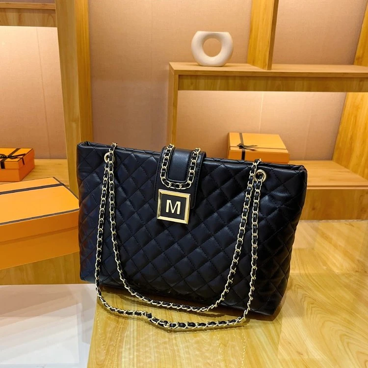 2025年爆款大容量女士链条斜跨单肩包高级感百搭小香风菱格通勤包