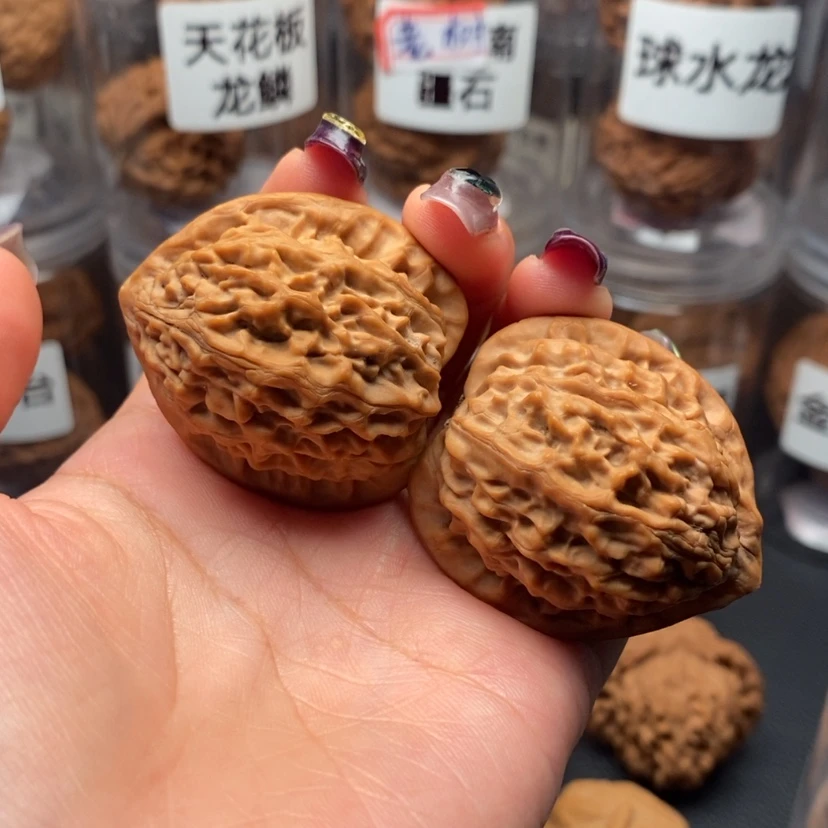 【闪购商品】吊坠文玩核桃金牛37