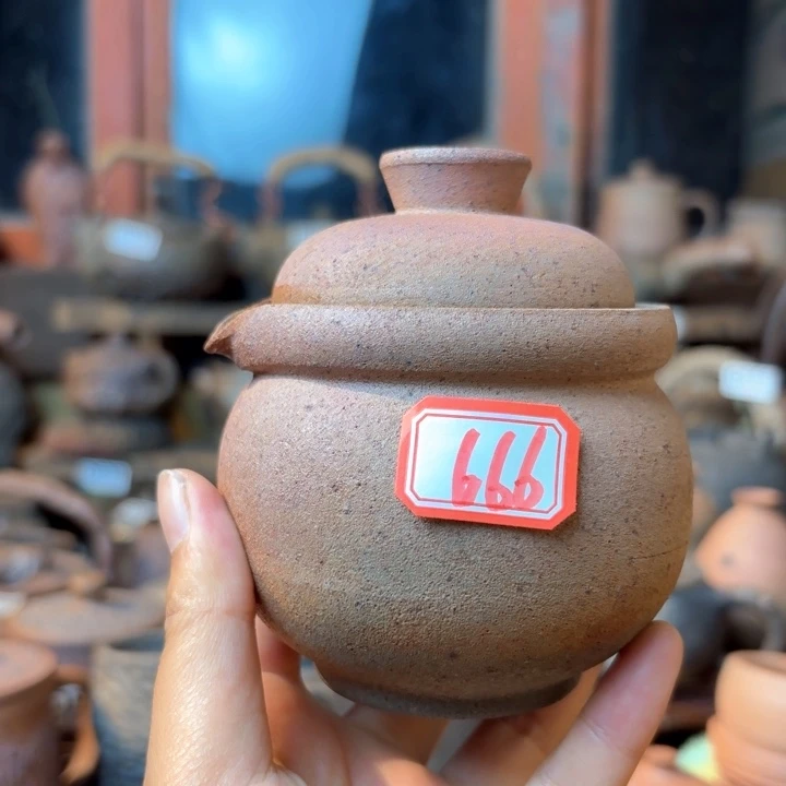 悠**行荥经曾氏庆红砂器