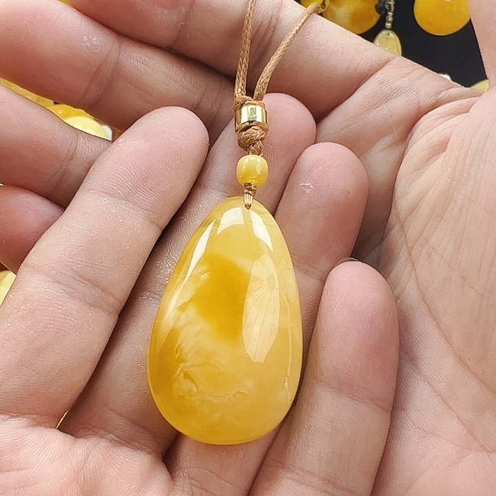 蜜蜡未镶嵌珠宝奇石蜜蜡吊坠12.5克