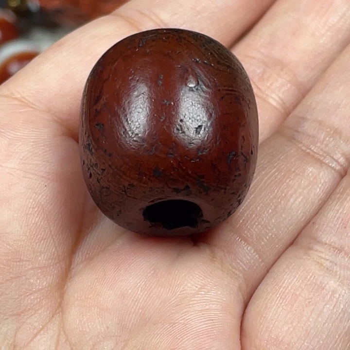 南红玛瑙未镶嵌颈饰