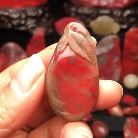 昌化鸡血石昌化鸡血石挂件