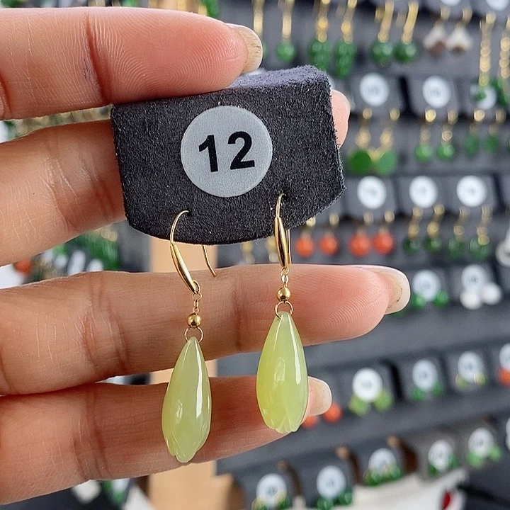 和田玉耳饰18K金镶嵌