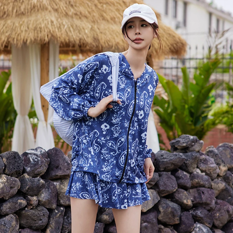 运动泳衣女分体休闲保守大码胖mm遮肉显瘦温泉宽松罩衫长袖防晒