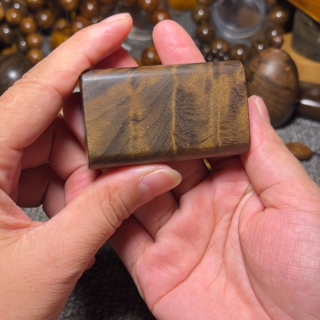 金丝楠阴沉木牌子