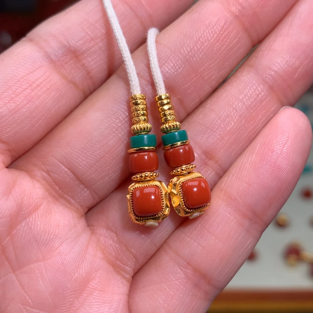 南红玛瑙颈饰未镶嵌