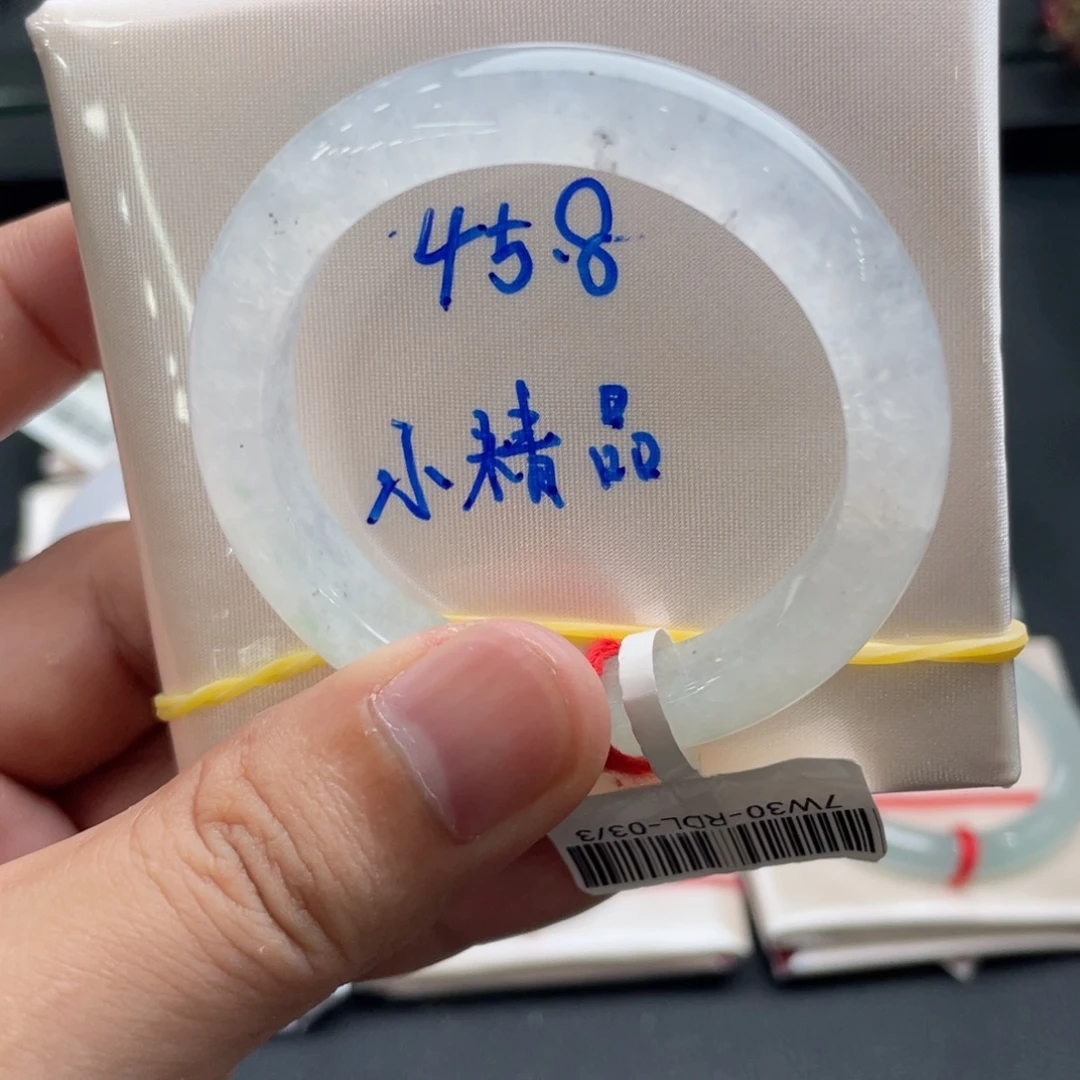 未镶嵌手镯翡翠翡翠手镯