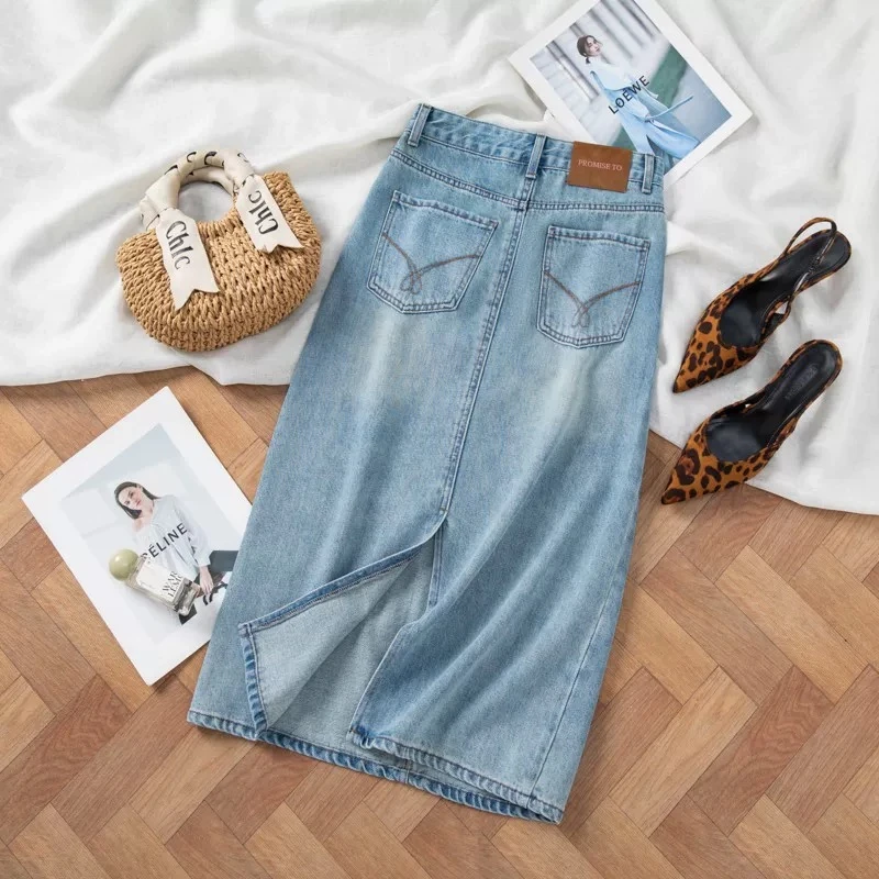 【现货+运费险】2025百搭高级感显牛仔裙高腰A字后开叉中长半身裙