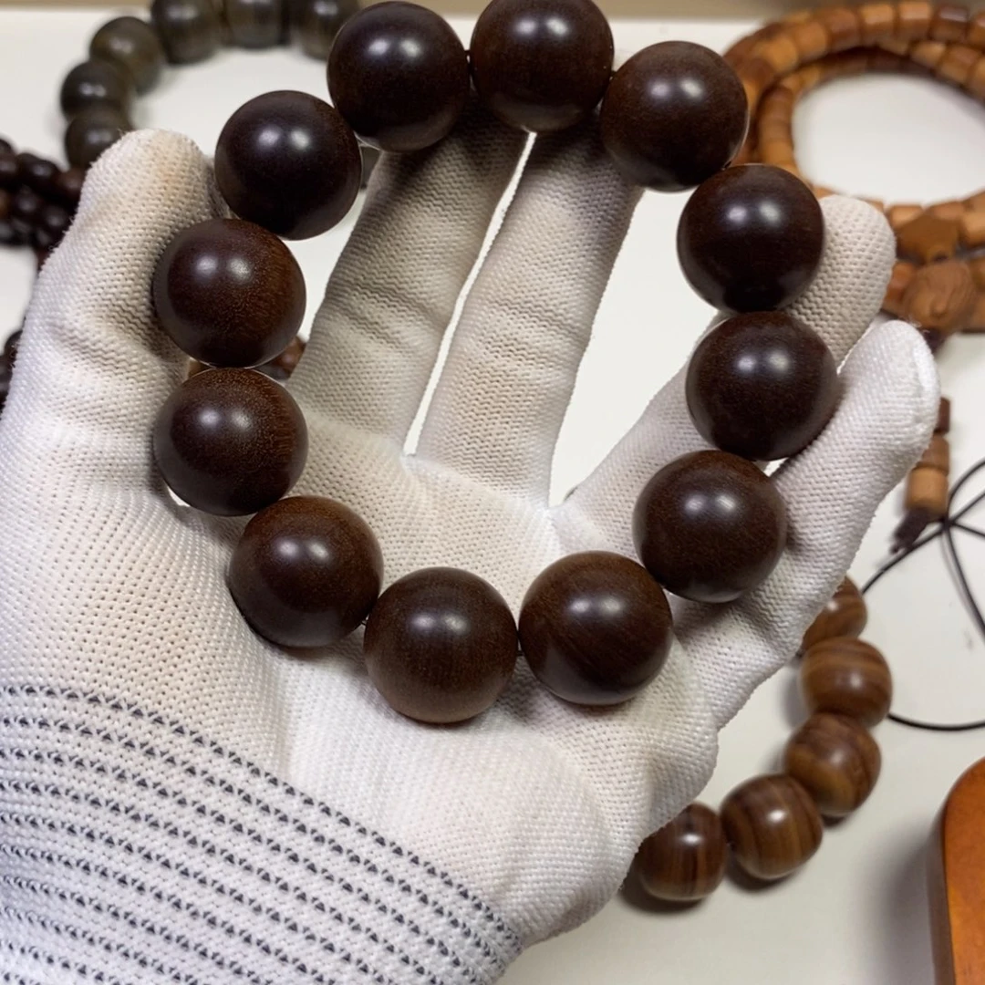 尘***定檀香木老山檀香2.0沉水焦糖奶香