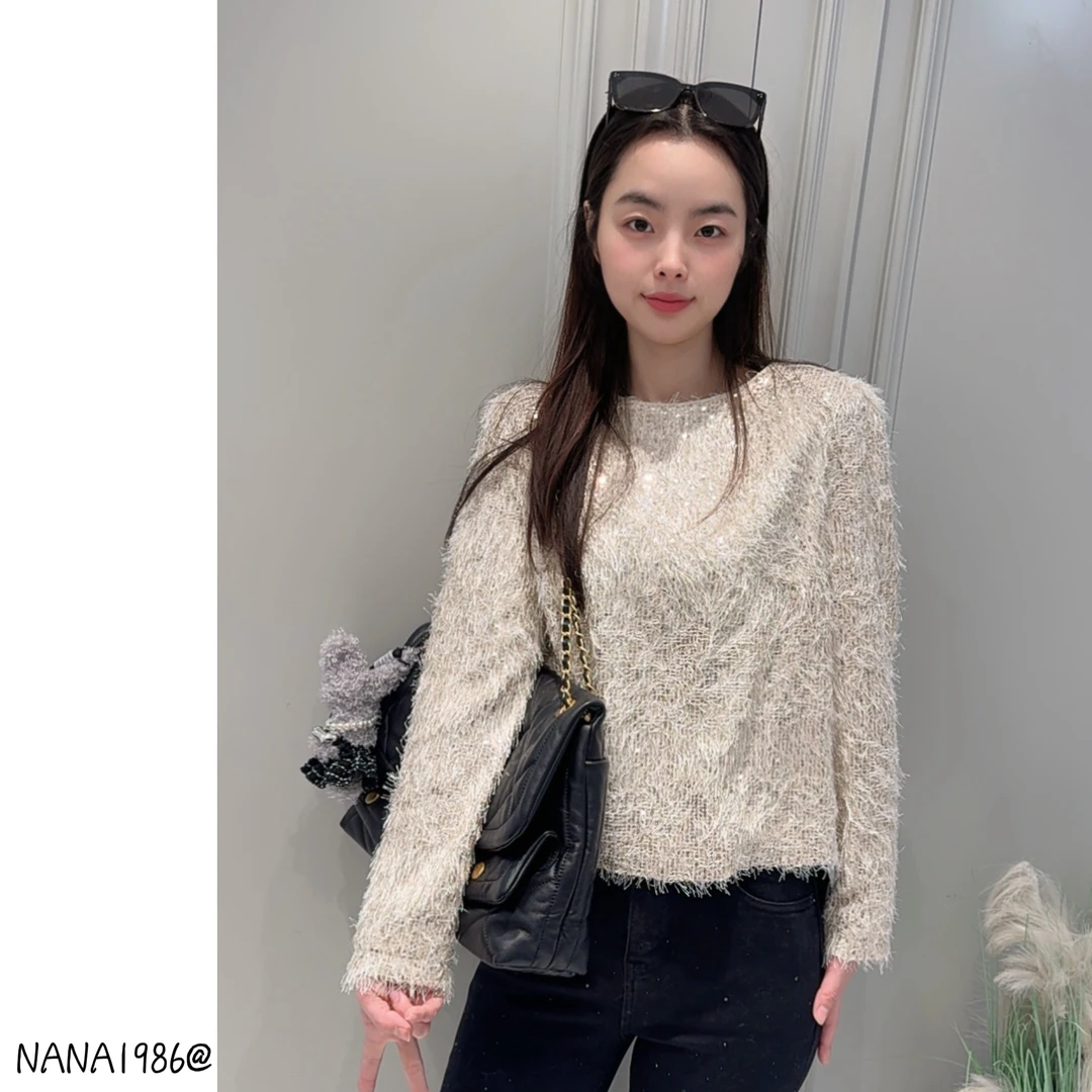 NANA家设计感宽松型圆领亮片长袖打底衫