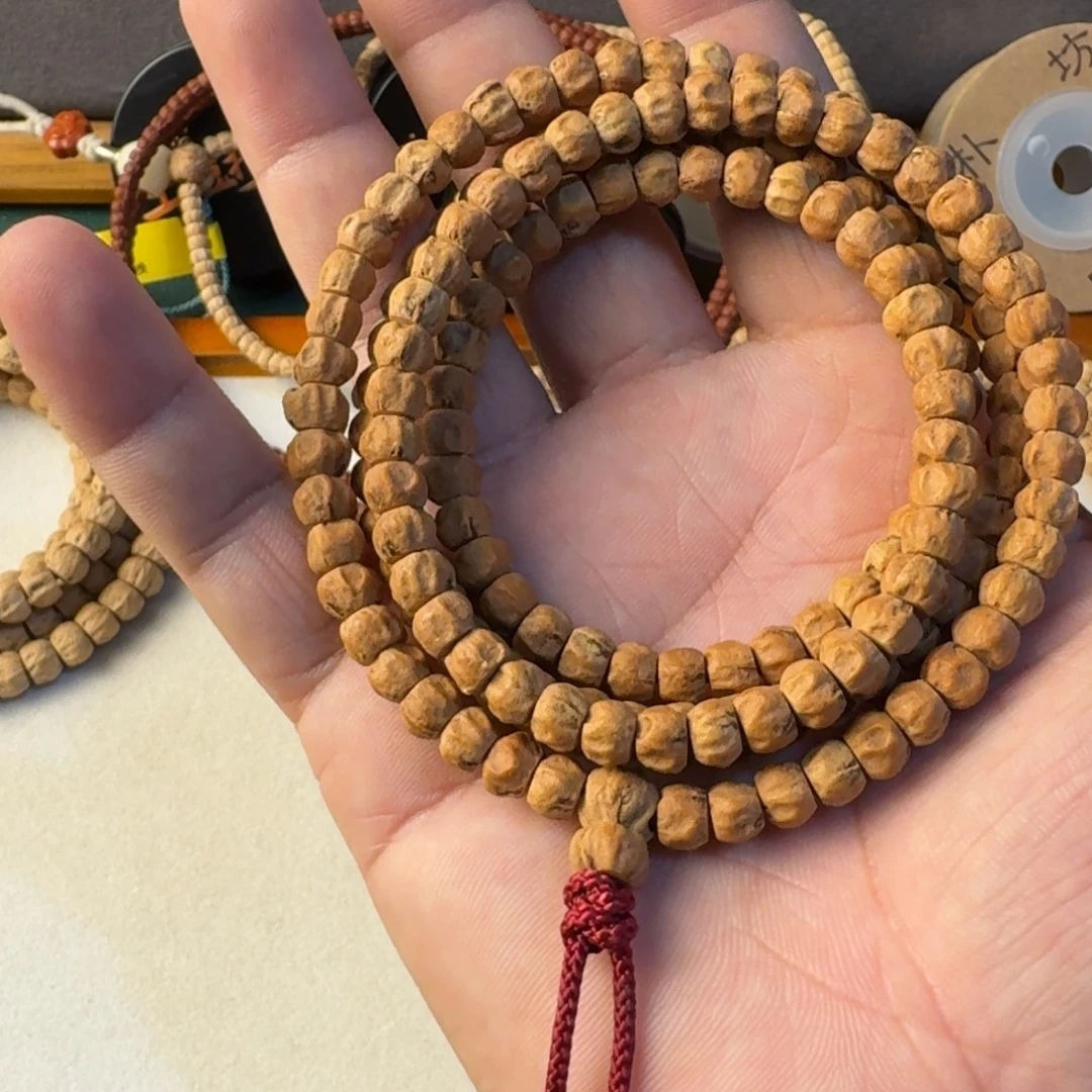 耳***生吊坠柏香籽/百香籽