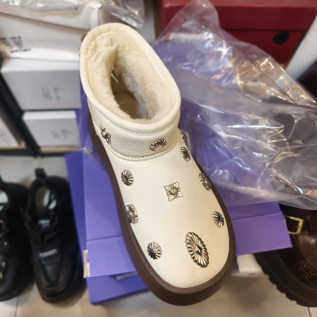 82-3时尚雪地靴厚底雪地靴棉鞋加绒女鞋短筒防水保暖靴子短靴