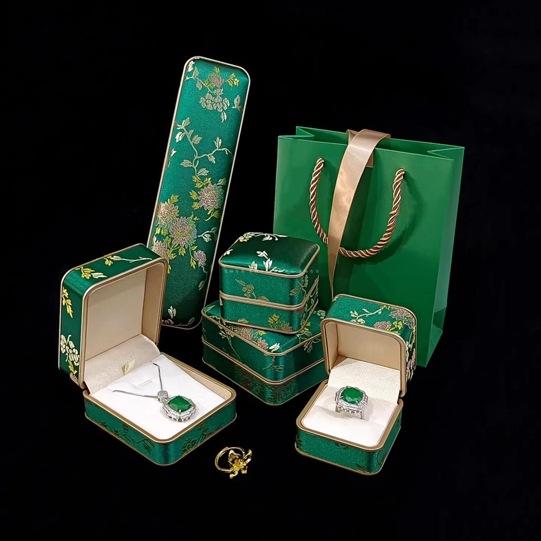 首饰盒/箱 国潮绣纹珠宝盒子高档古风戒指项链翡翠玉手镯首饰包装