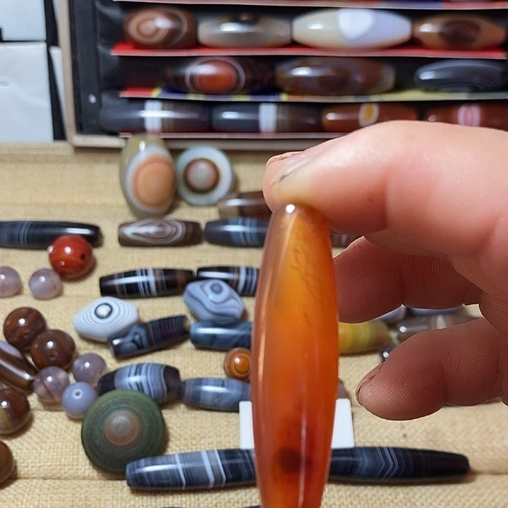 玛瑙/玉髓合金颈饰