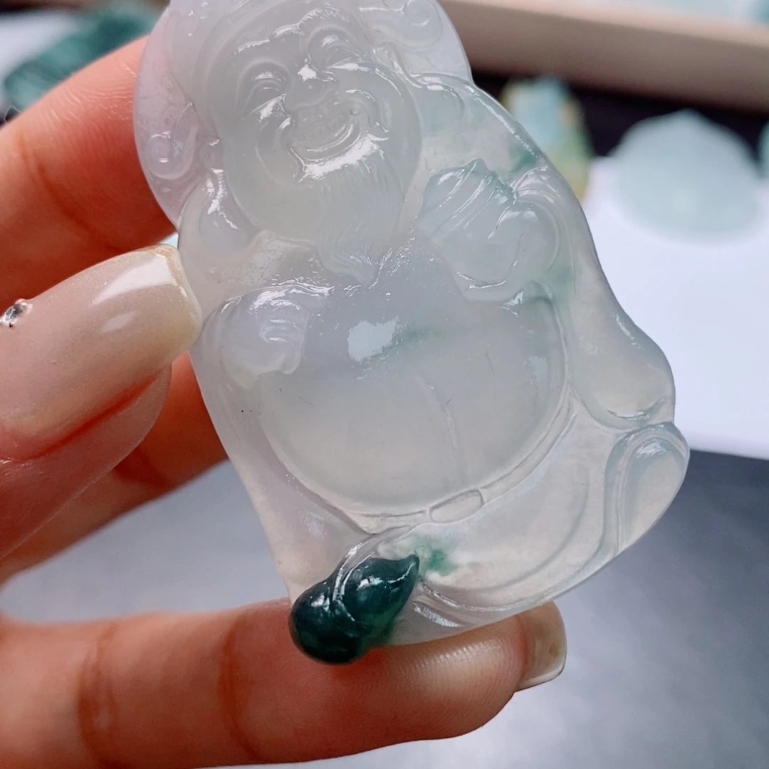 未镶嵌吊坠定制翡翠