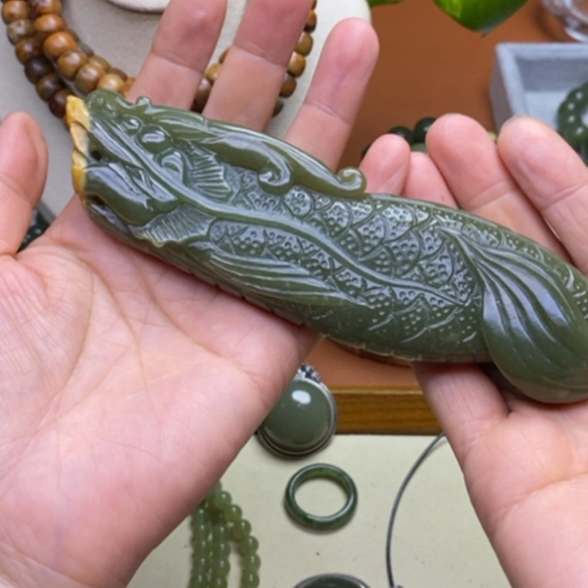 【闪购商品】未镶嵌和田玉把件郭***玩