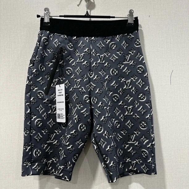 99新 LouisVuitton/路易威登 满印短裤 尺码：34 11221
