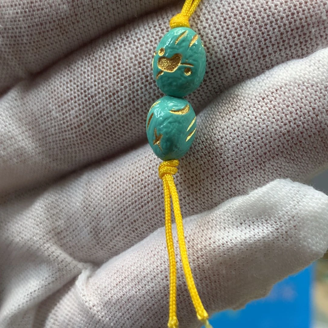 绿松石未镶嵌挂件