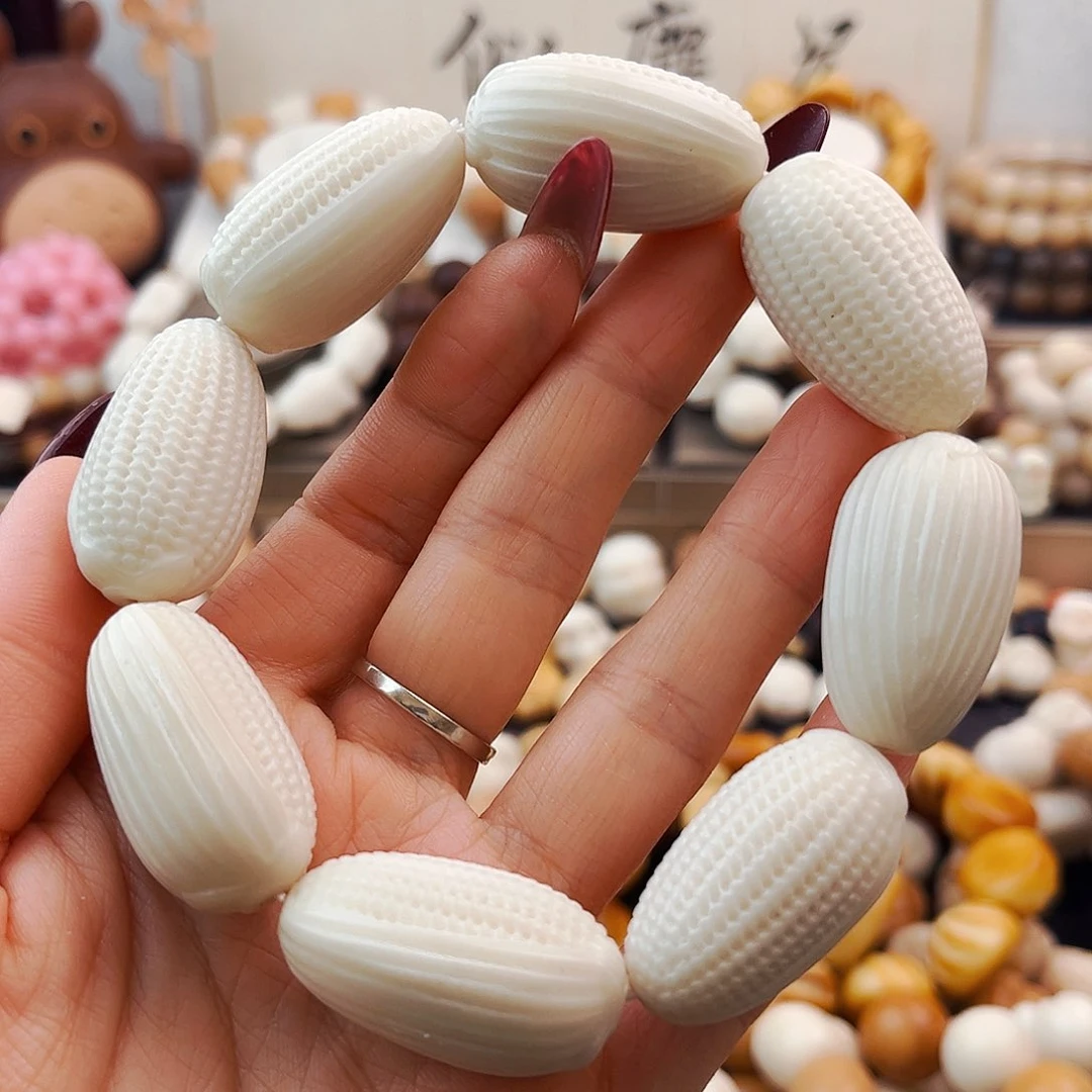 菩提根/象牙果吊坠五谷丰登