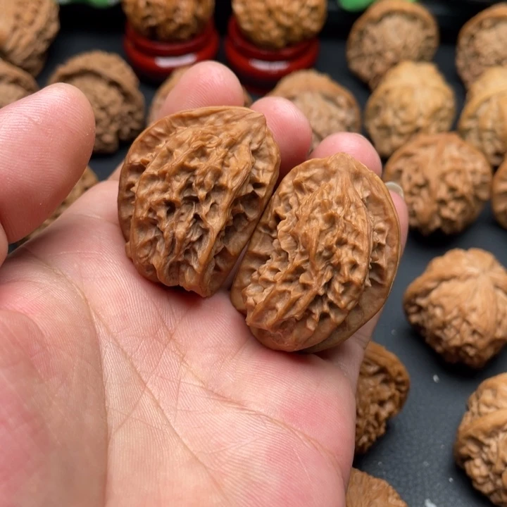 文玩核桃把件半臂