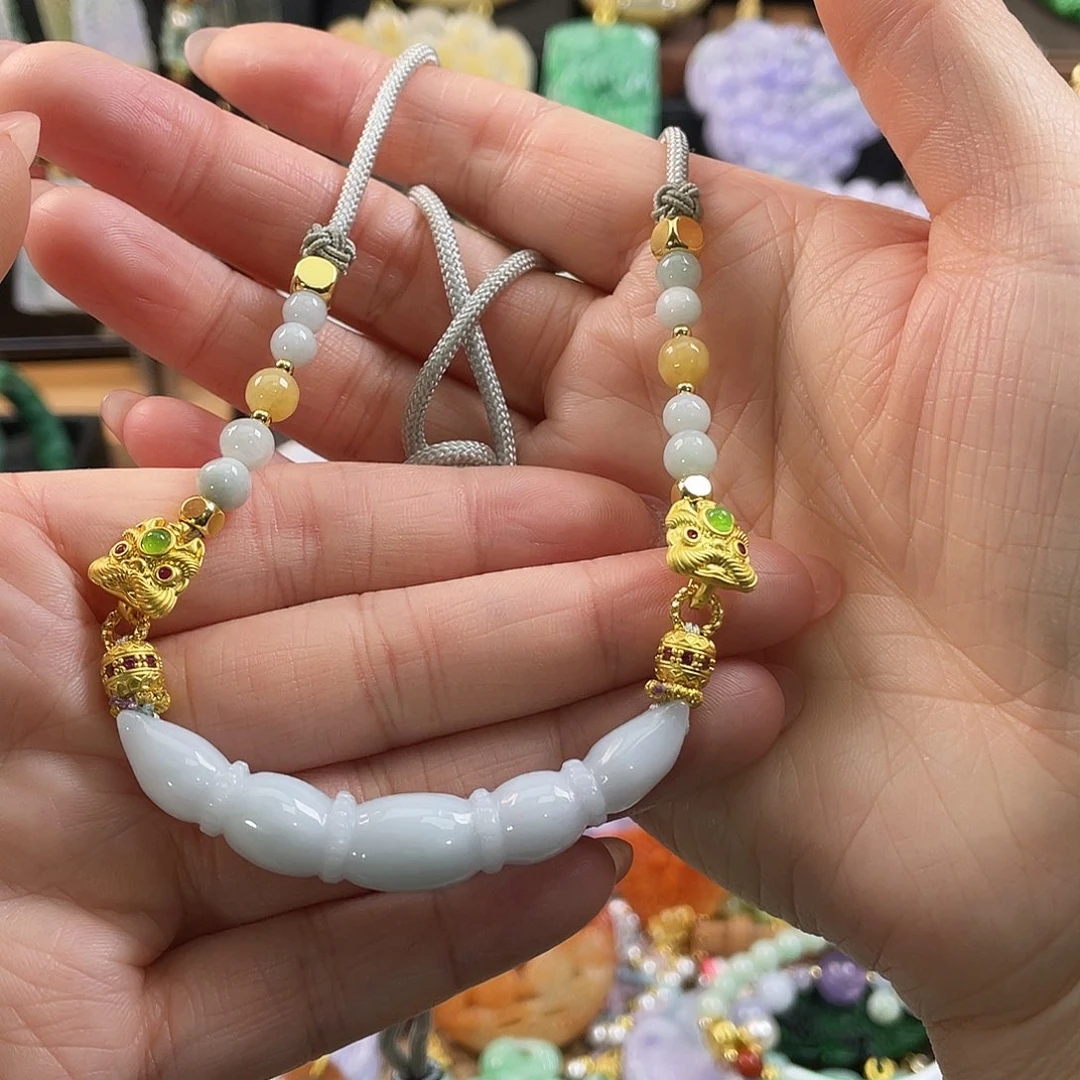 翡翠未镶嵌颈饰代编织