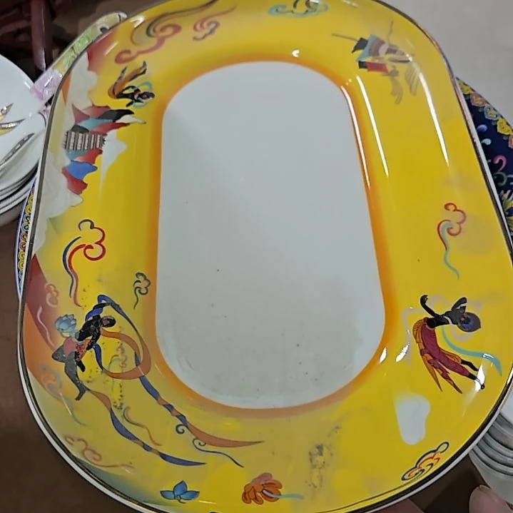 瓷片微瑕奥维鱼盘一个66666666