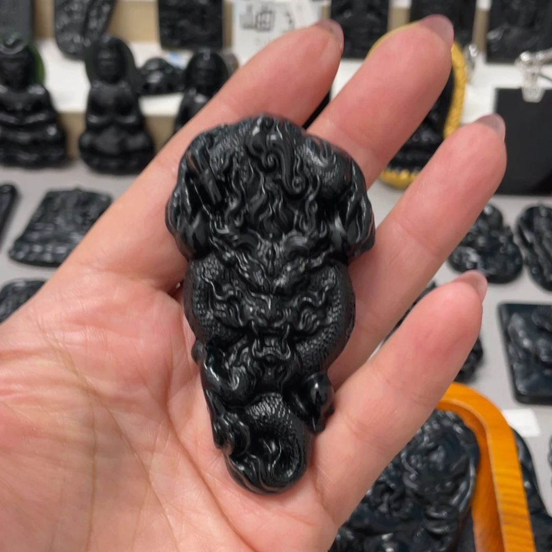 这***这蛇纹石玉未镶嵌吊坠