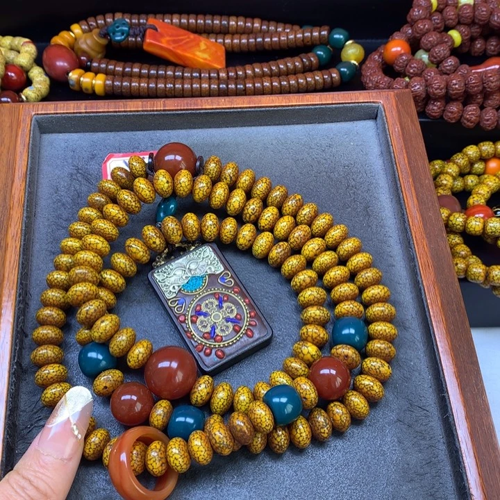 星月菩提吊坠菩提