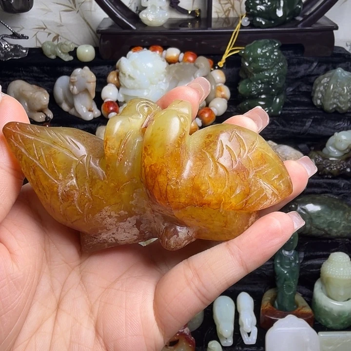 和田玉（糖玉）未镶嵌颈饰