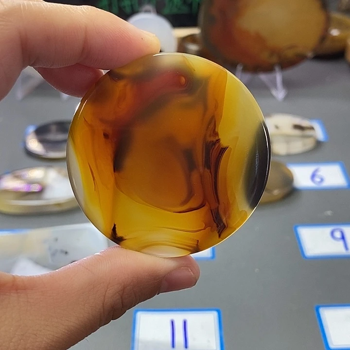 玛瑙/玉髓未镶嵌珠宝半成品