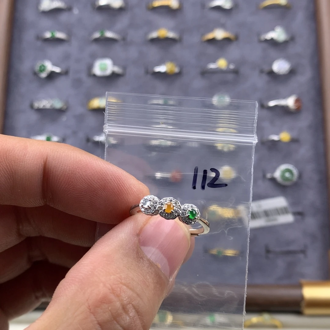 翡翠未镶嵌戒指112