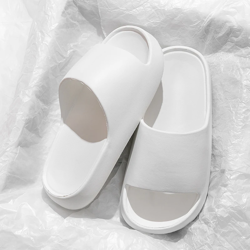 【刘叮咚女鞋】EVA踩屎感光面居家舒适轻便简约设计凉拖鞋LW