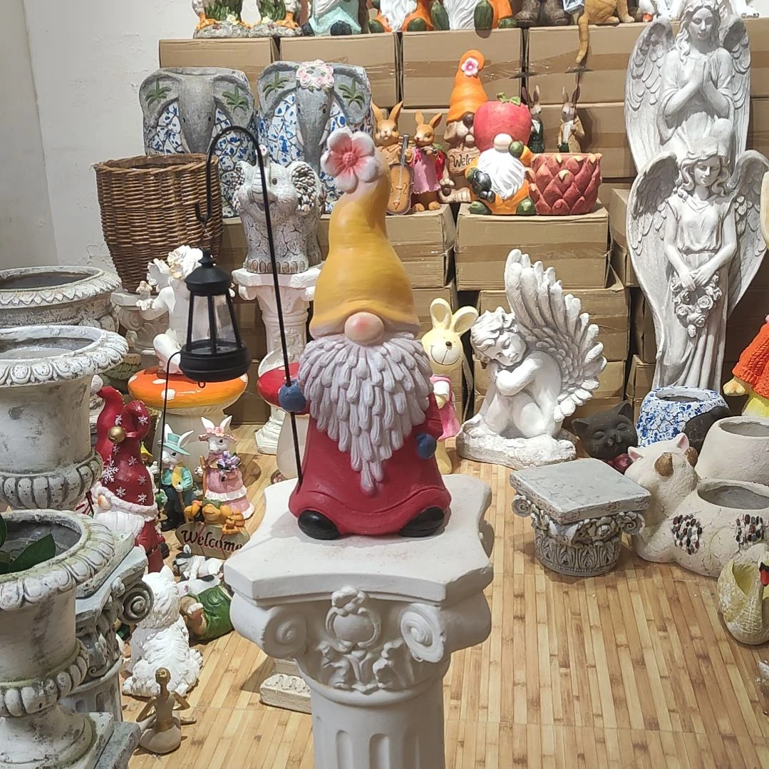 合成树脂树脂粉色甘道夫带灯