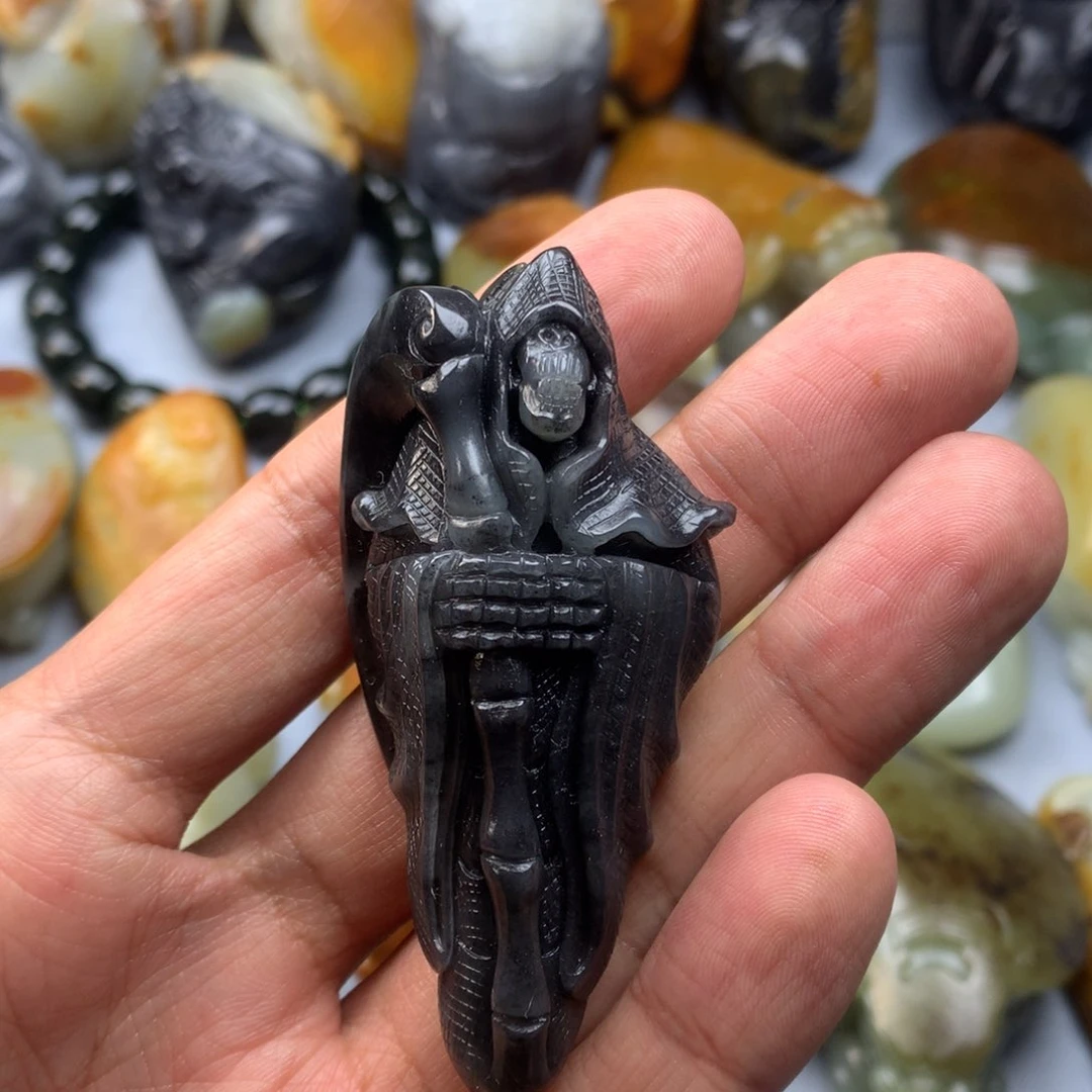 和田玉挂件未镶嵌