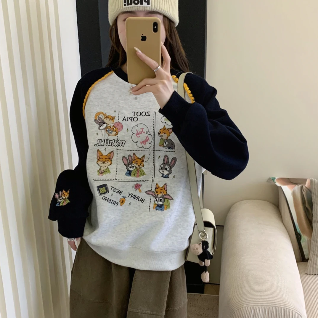 3638朱迪尼克刺绣圆领插肩袖撞色套头卫衣女长袖宽松韩版百搭卫衣