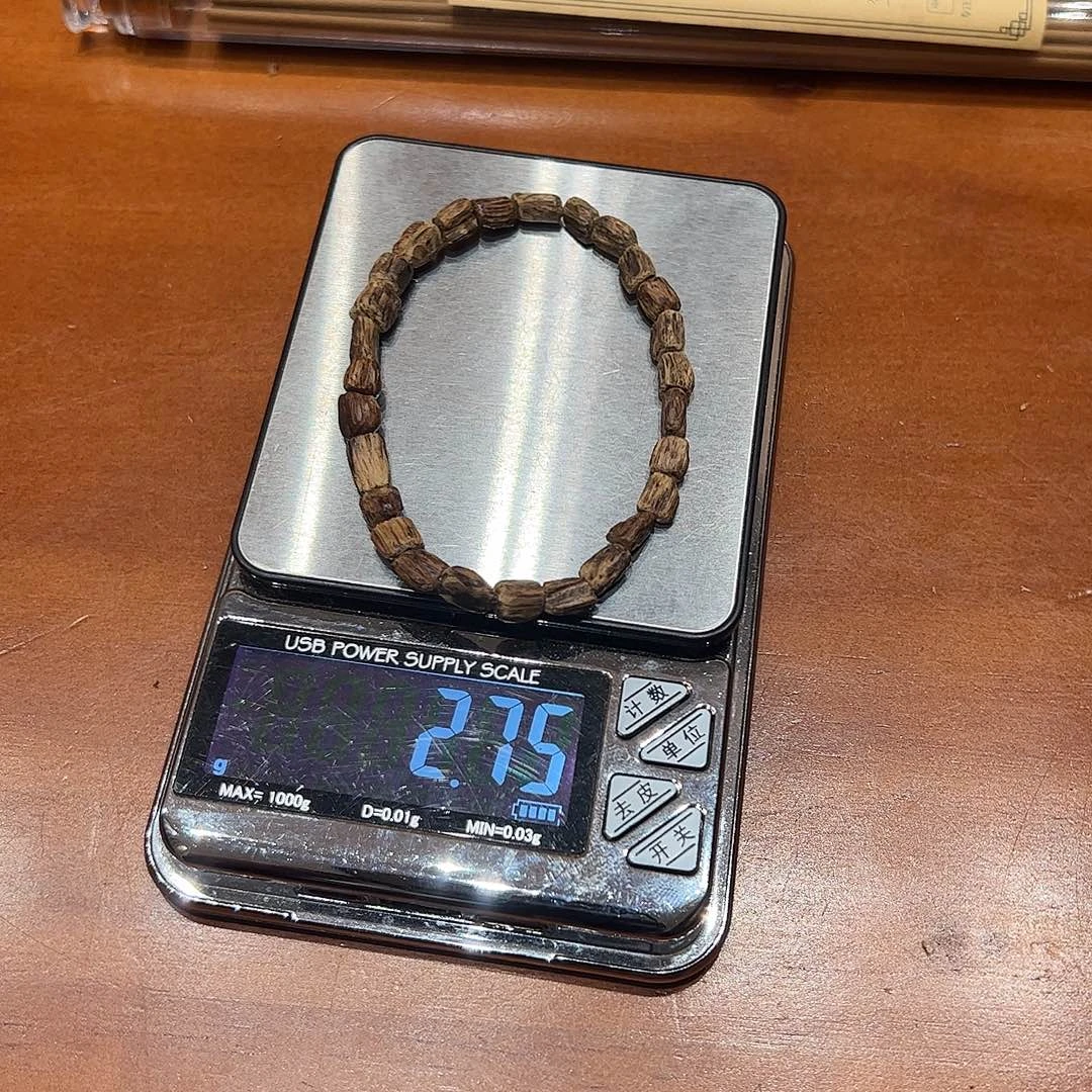 沉香碎屑沉香印尼沉水天然野沉香2.7g