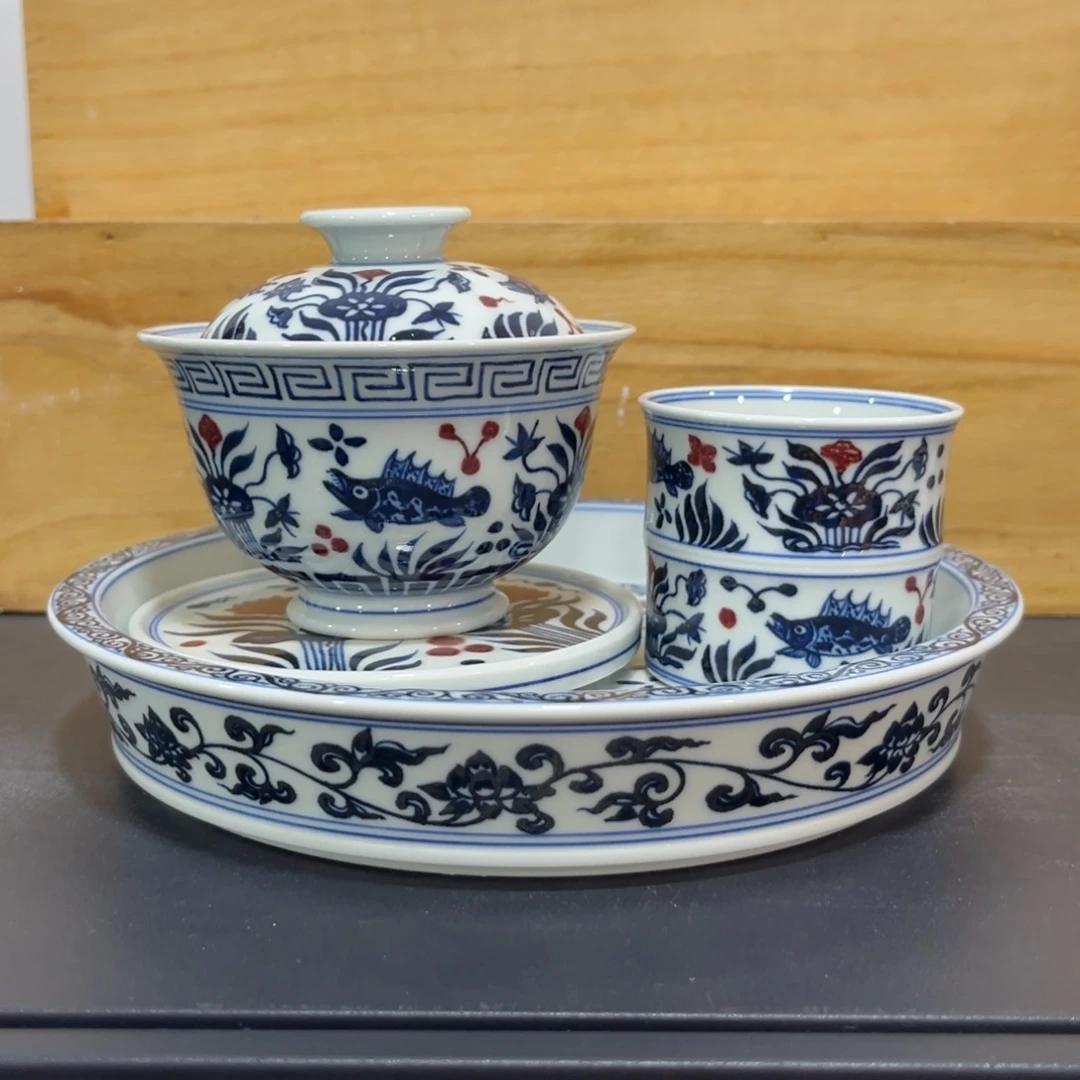 青花釉里红鱼藻四件套