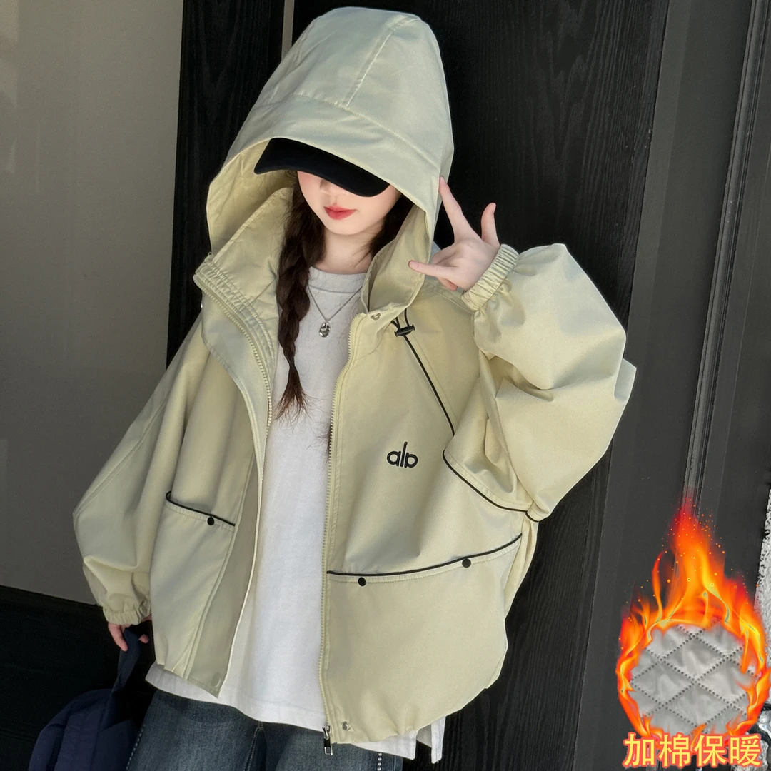 女童外套秋冬款新款儿童洋气休闲字母绣花上衣中大童装冲锋衣