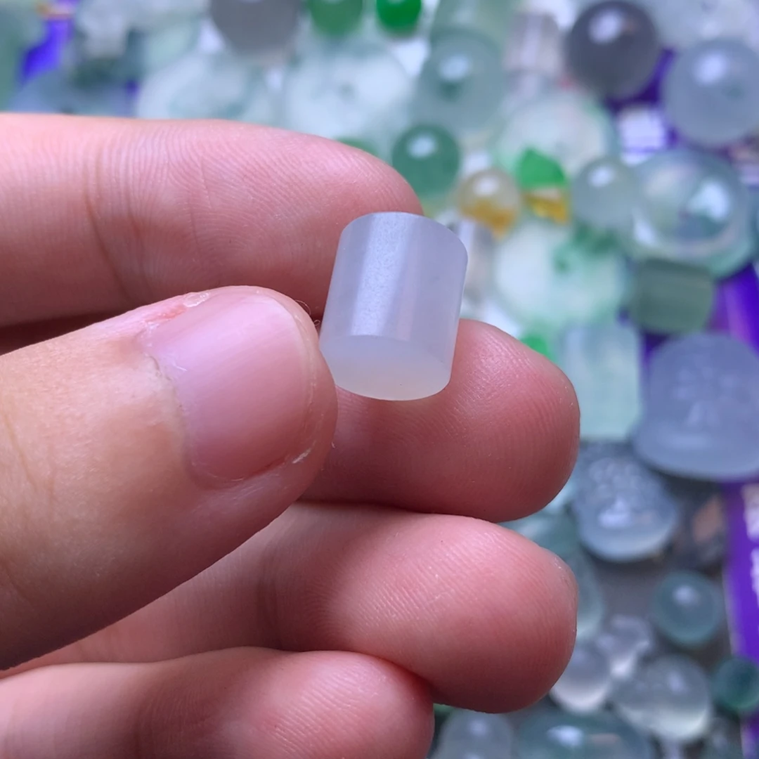 定制翡翠未镶嵌珠子