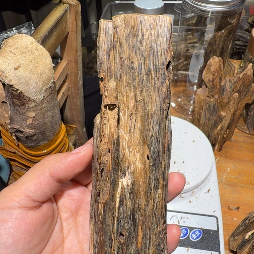 棋楠沉香白奇块料45克