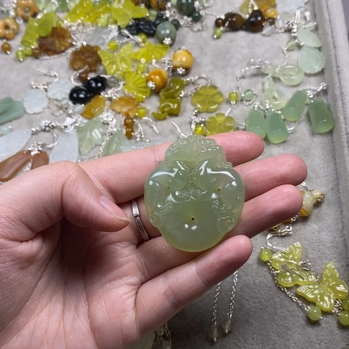 蛇纹石玉未镶嵌挂件耳饰耳环项链