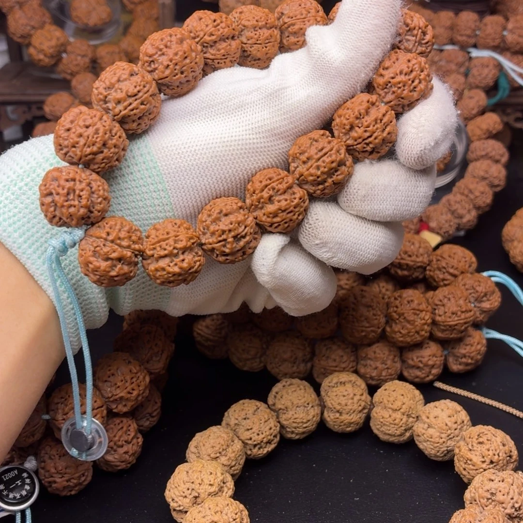 金刚菩提吊坠红皮梅花19mm