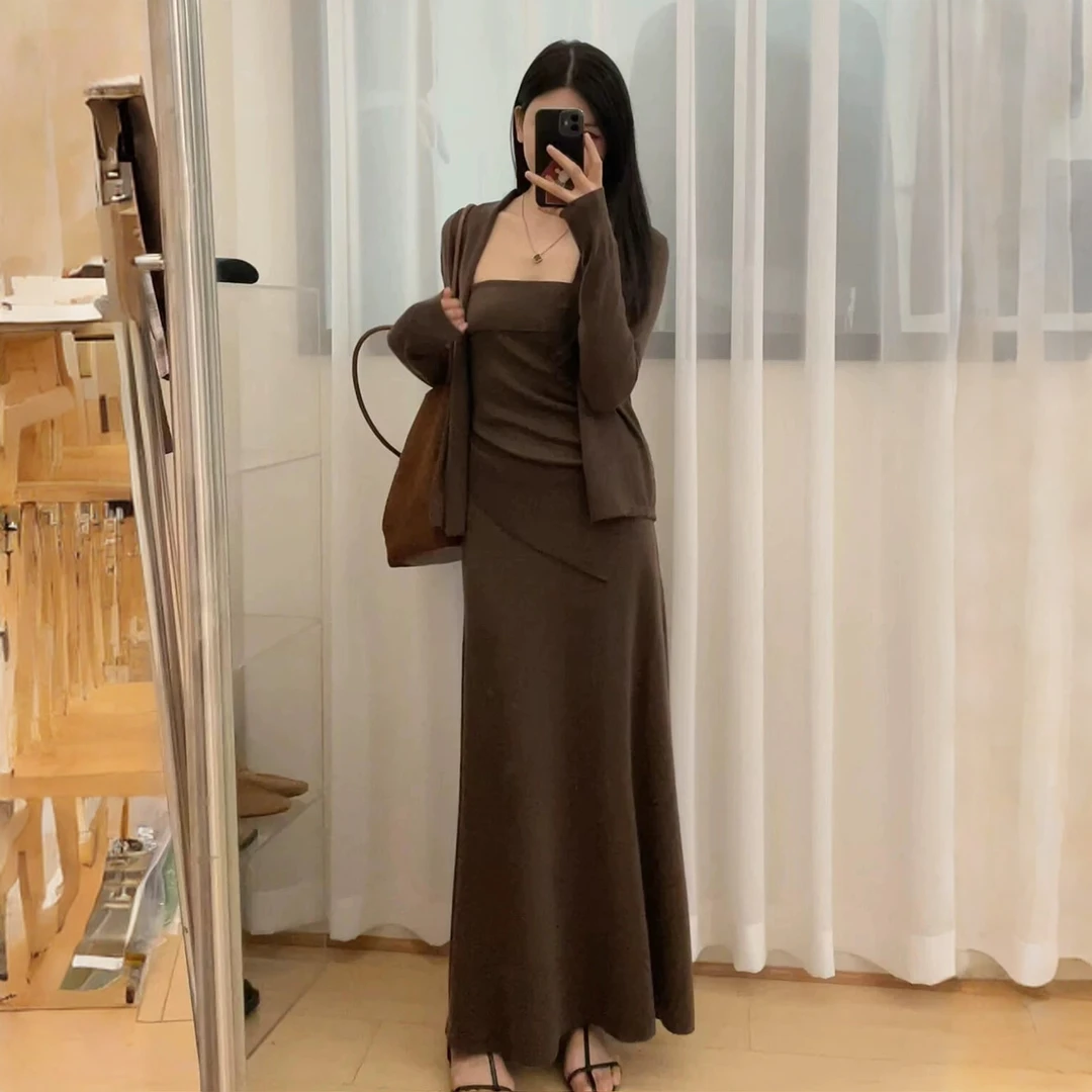 【鱼白又白】法式复古长袖吊带连衣裙子女2025新款早秋韩系三件套装