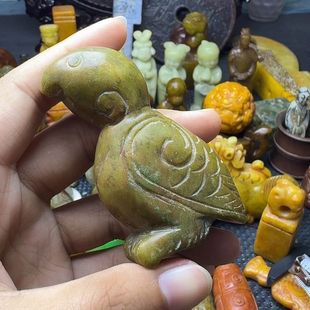 白玉菩提吊坠。。。