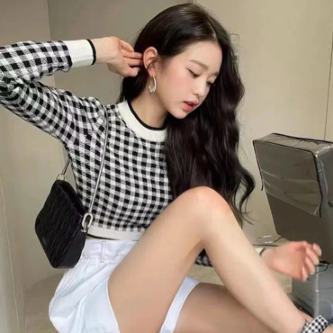 未使用 MIU MIU/缪缪 D500852/黑白格子针织短款上衣/42码