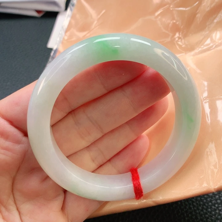 翡翠手镯未镶嵌55正