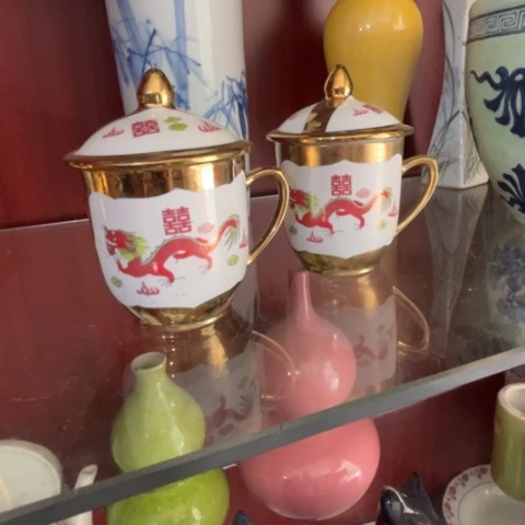 景德镇陶瓷黄****人景德镇陶瓷