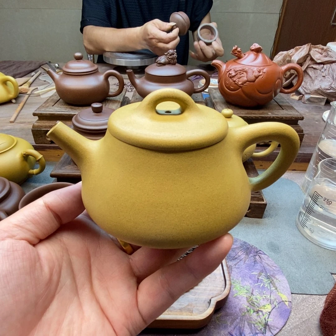 茶壶紫砂隐瓢壶（原矿本山绿泥、200cc）