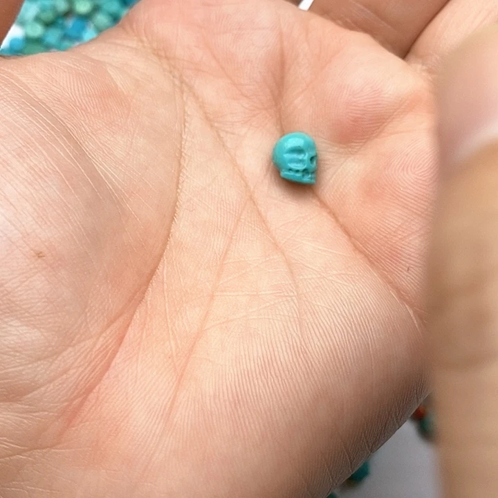 未镶嵌绿松石珠宝奇石