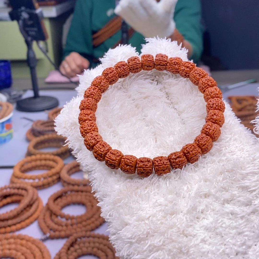 张***兵手串金刚菩提龙切盘龙尺寸10.5